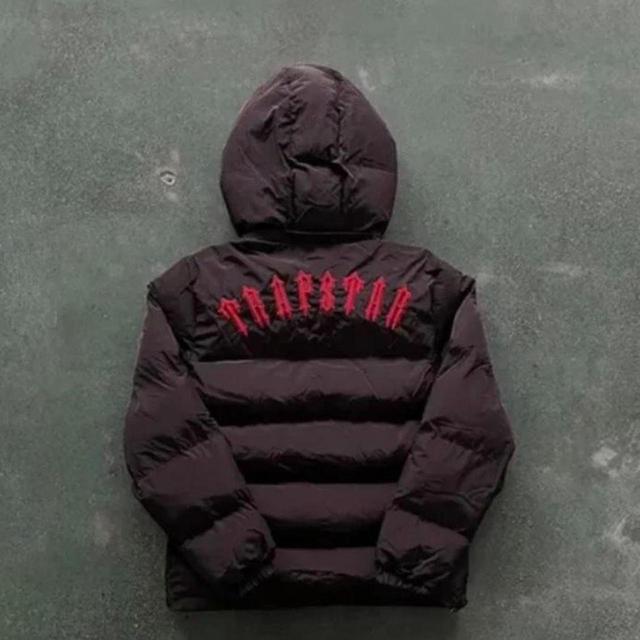 Trapstar Men's Puffer - Black/Red - XS on Productcaster.