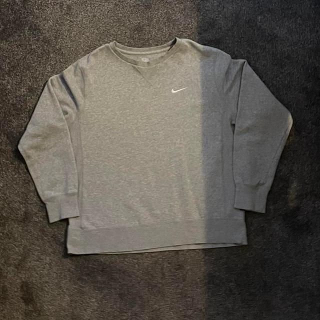 Nike Men's Sweatshirt - Grey - L on Productcaster.