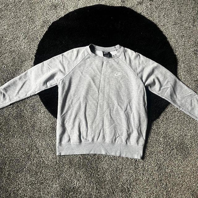 Nike Men's Jumper - Grey - S on Productcaster.