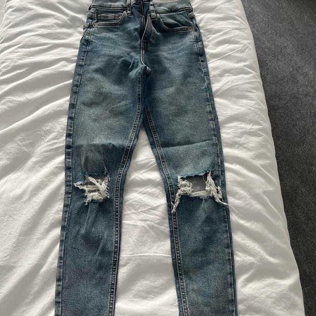 Topshop Women's Ripped Jeans - Blue/Navy - UK 4 on Productcaster.