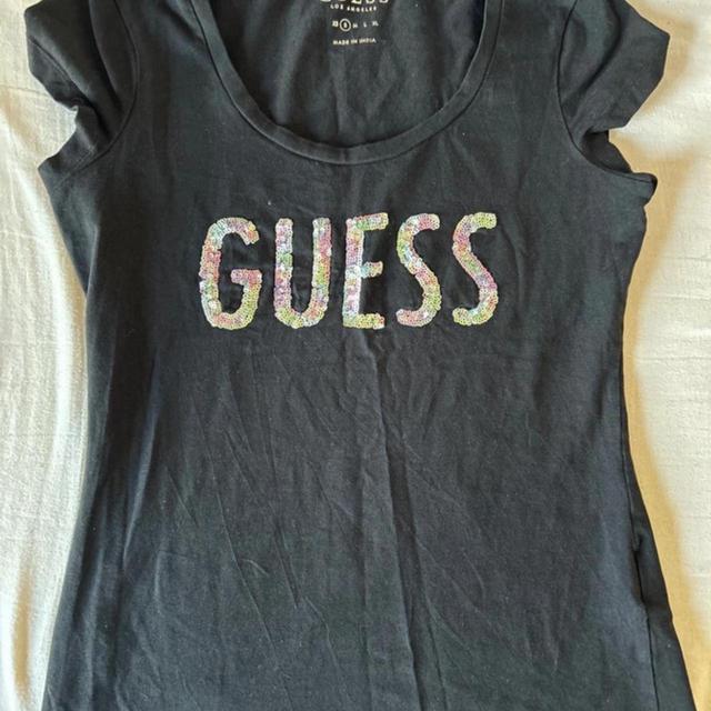 Guess Women's T-shirt - Black/Multi - S on Productcaster.