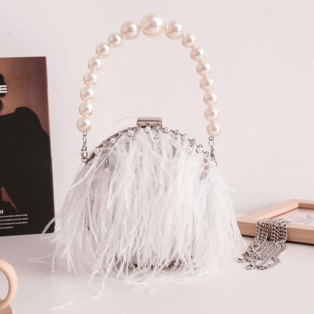 Vintage Women's Shoulder bags - White on Productcaster.