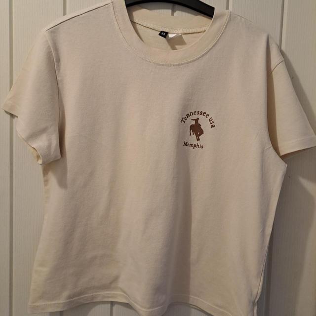 H&M Women's T-shirt - Cream - M on Productcaster.