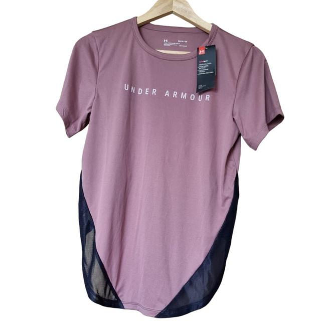 Under Armour Women's T-shirt - Black/Pink - S on Productcaster.