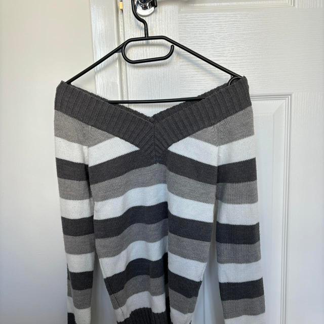 Vintage Women's Jumper - Grey - 8 on Productcaster.