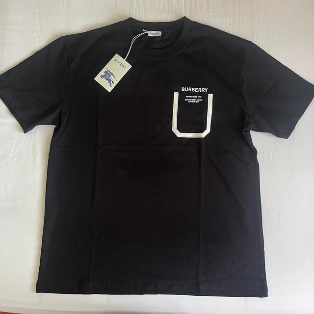 Burberry Men's T-shirt - Black - XXL on Productcaster.