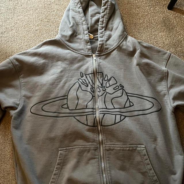 Broken Planet Men's Hoodie - Grey - XXL on Productcaster.