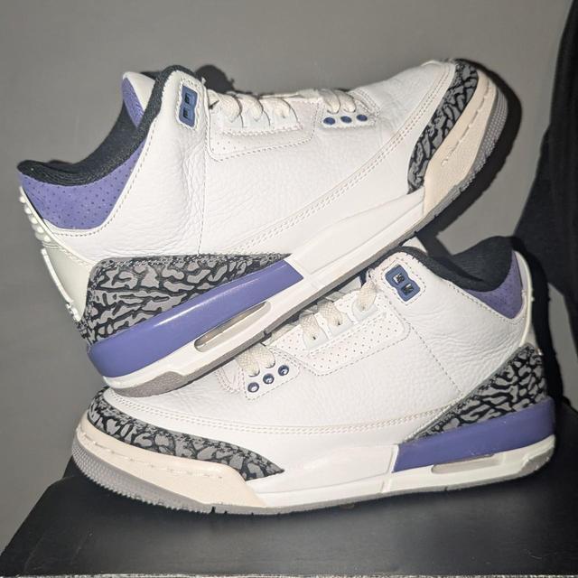 Jordan Men's Trainers - White/Purple - UK 4 on Productcaster.