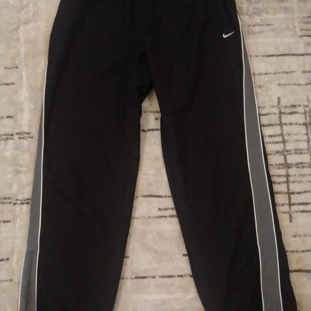 Nike Men's Sweatpants - Black - XL on Productcaster.