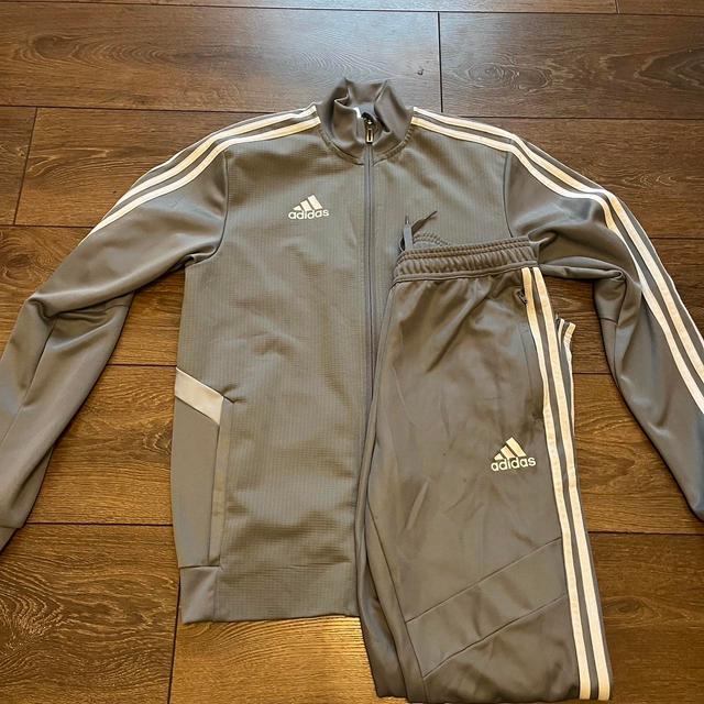 Adidas Kids' Bodysuit - Grey on Productcaster.