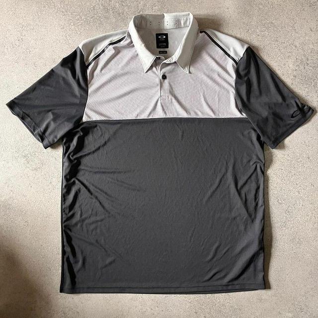 Oakley Men's Polo shirt - Grey - XL on Productcaster.