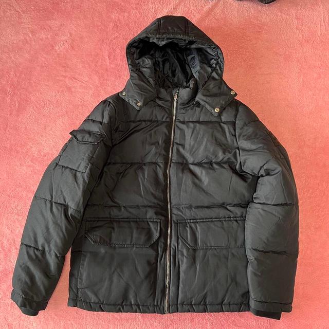 Burton Men's Puffer Jacket - Navy/Blue - S on Productcaster.