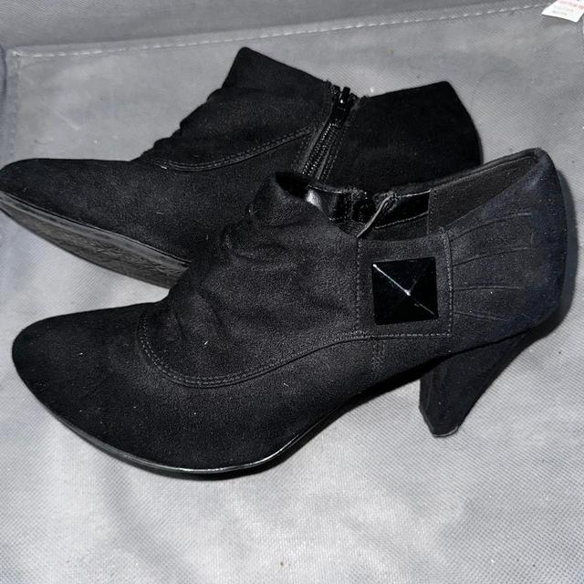 Women's Ankle Boots - Black - UK 6 on Productcaster.