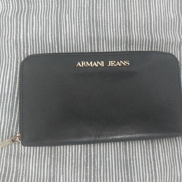 Armani Jeans Women's Wallet - Black/Gold on Productcaster.