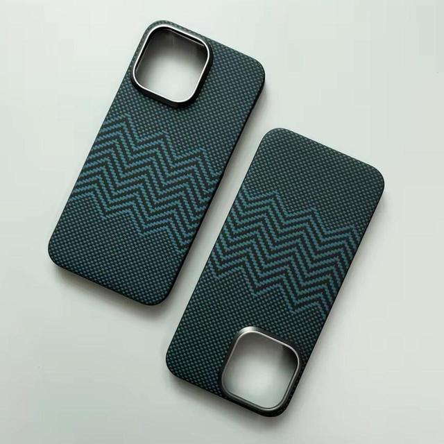 Apple Phone case - Navy/Black on Productcaster.