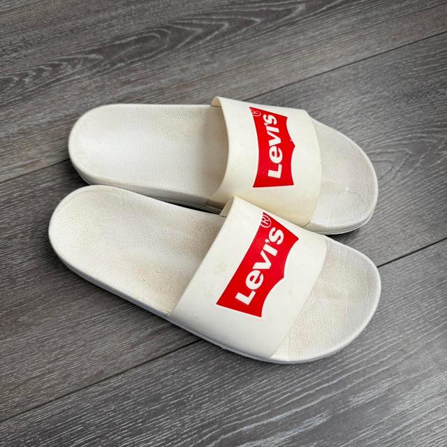 Levi's Women's Slides - White - UK 5 on Productcaster.