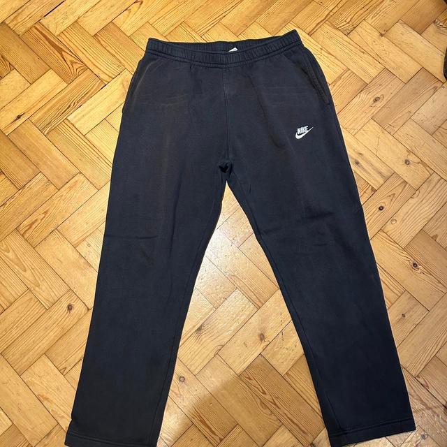 Nike Men's Sweatpants - Black - L on Productcaster.