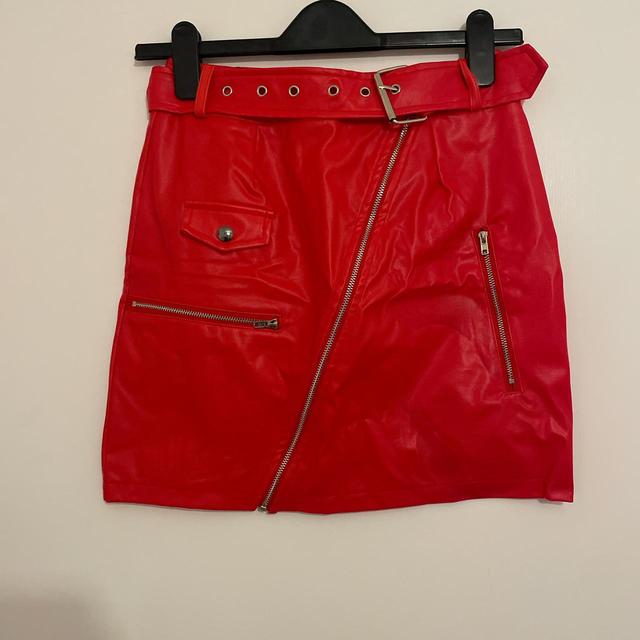 PrettyLittleThing Women's Skirt - Red - UK 8 on Productcaster.