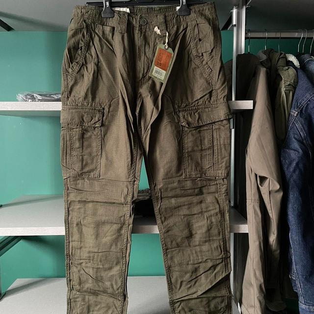 FatFace Men's Cargo Trousers - Khaki/Green - 32" on Productcaster.