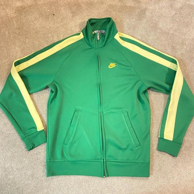 Nike Men's Jacket - Green - M on Productcaster.