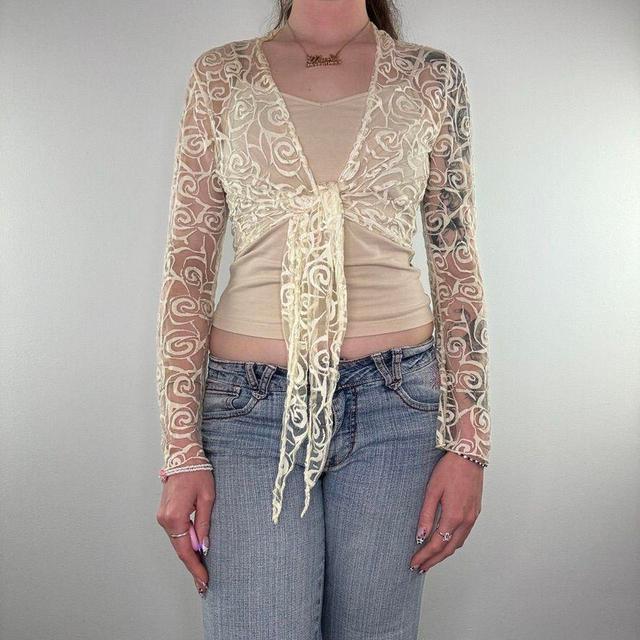 Vintage Women's Shirt - Cream - S on Productcaster.