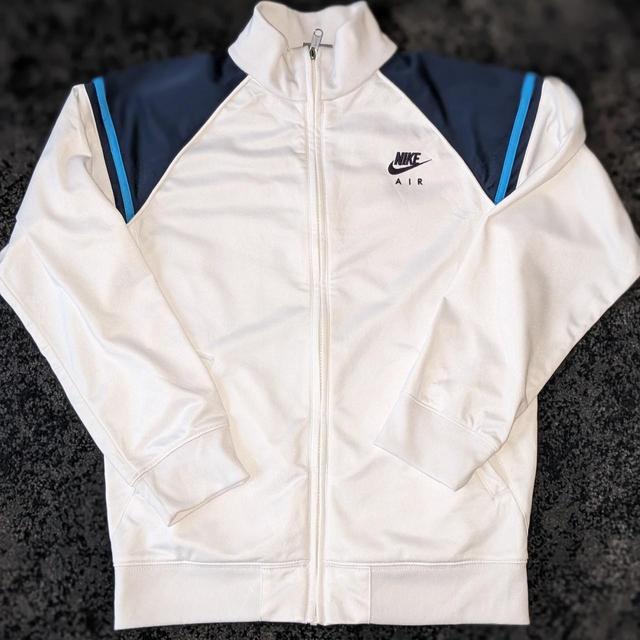 Nike Kids' Casual Jacket - White on Productcaster.