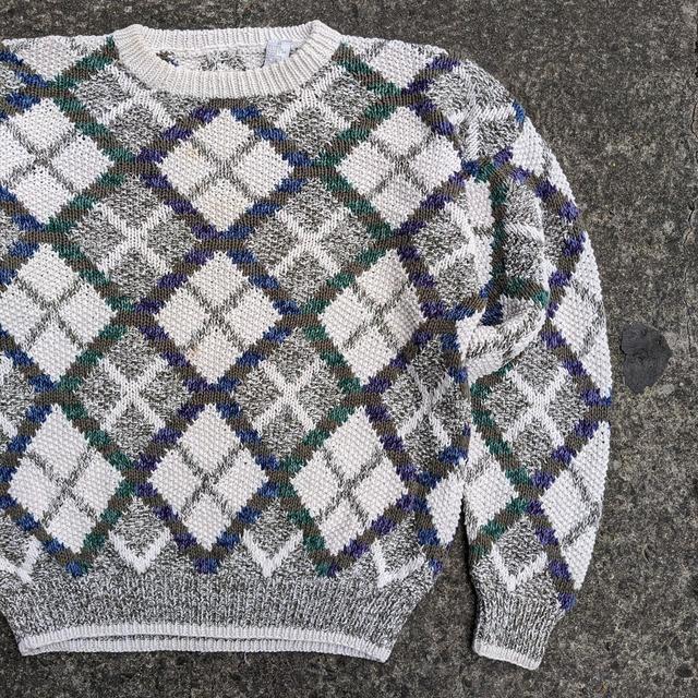 Vintage Men's Jumper - White - XXL on Productcaster.