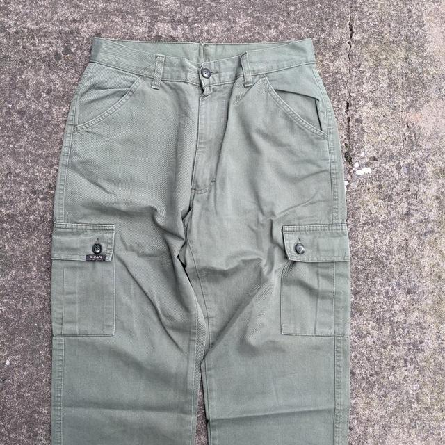 Vintage Men's Straight leg Cargo Trousers - Green - 31" on Productcaster.