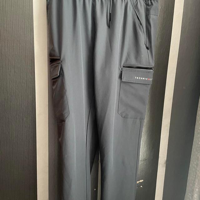 Nike Men's Trousers - Grey - M on Productcaster.