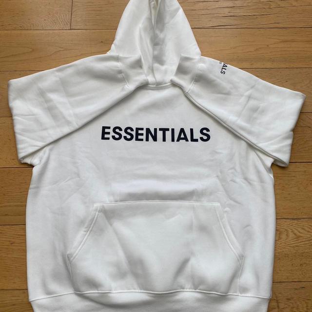 Essentials Men's Hoodie - White - M on Productcaster.