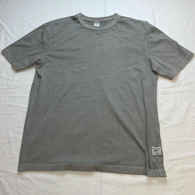 Reebok Men's T-shirt - Grey/Brown - S on Productcaster.