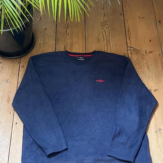 Umbro Men's Sweatshirt - Navy - L on Productcaster.