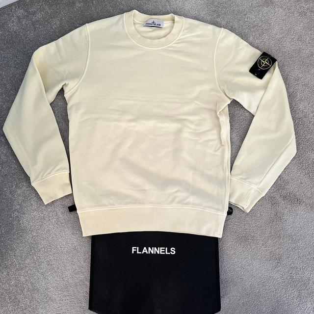 Stone Island Men's Jumper - Cream - S on Productcaster.