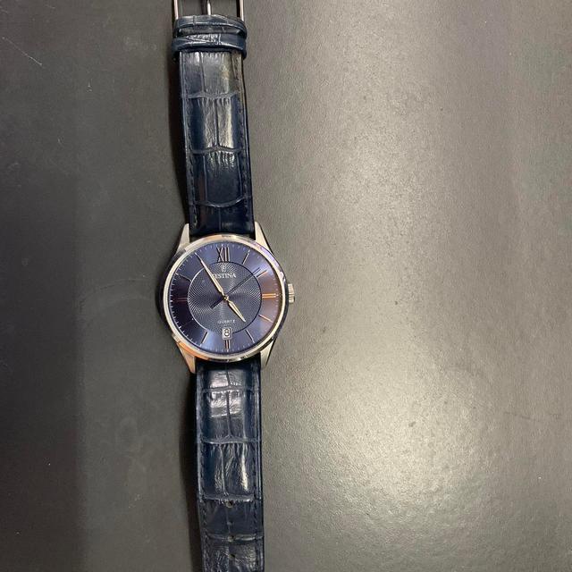 Men's Analogue Watch - Navy/Silver on Productcaster.