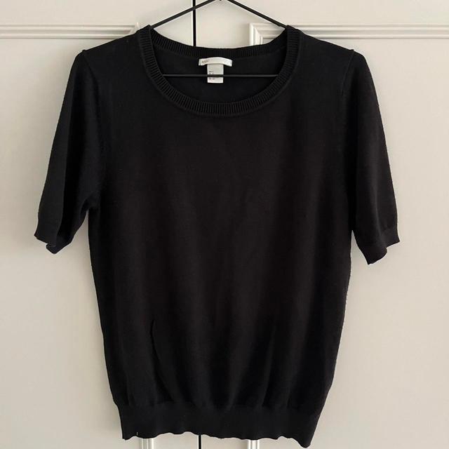 H&M Women's T-shirt - Black - S on Productcaster.