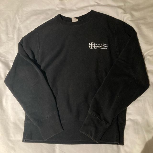 Champion Men's Sweatshirt - Black - XL on Productcaster.