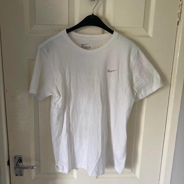 Nike Men's T-shirt - White - S on Productcaster.