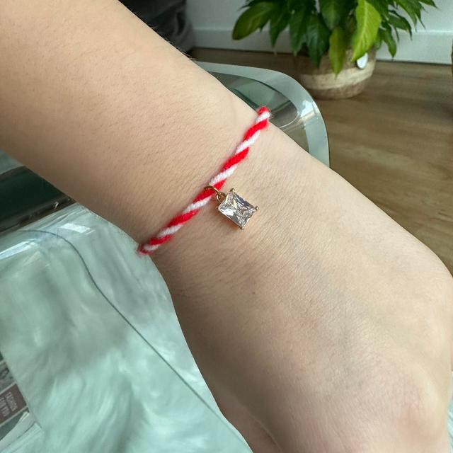 Women's Bracelet - Red on Productcaster.