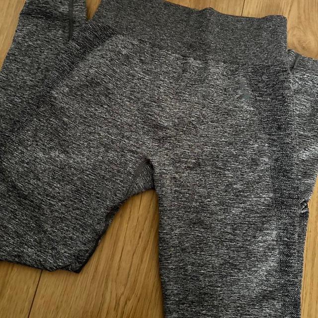 Gymshark Women's Leggings - Grey - UK 12 on Productcaster.