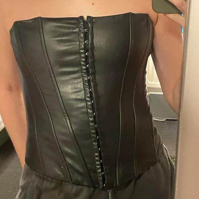 Zara Women's Corset - Black - XS on Productcaster.