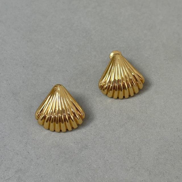 Anthropologie Women's Earrings - Gold on Productcaster.