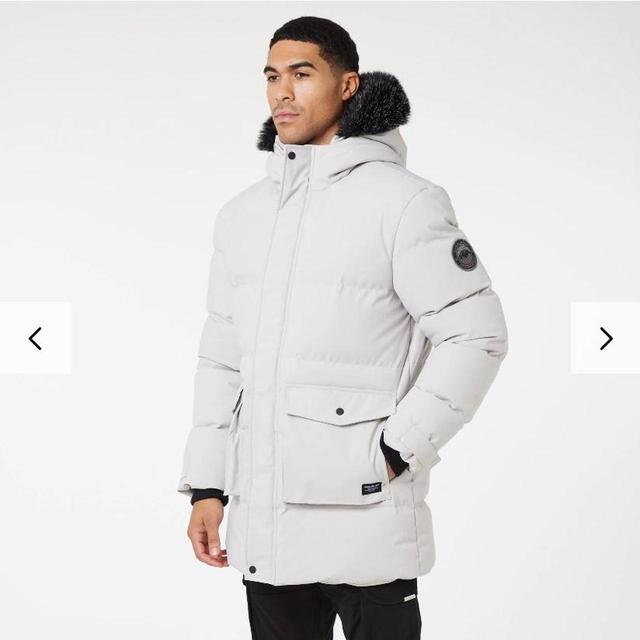 Closure London Men's Puffer - Grey/Black - S on Productcaster.