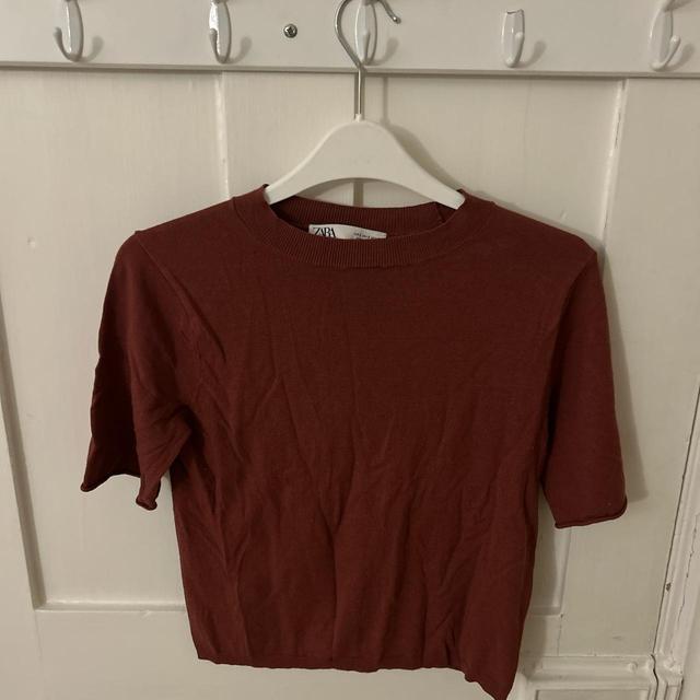 Zara Women's T-shirt - Red - S on Productcaster.