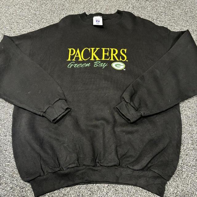 Vintage Men's Sweatshirt - Black - L on Productcaster.