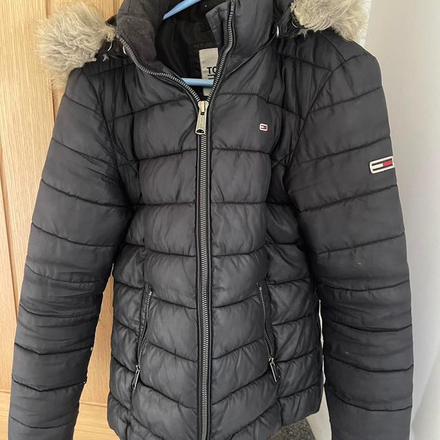 Tommy Hilfiger Women's Puffer - Black - UK 6 on Productcaster.