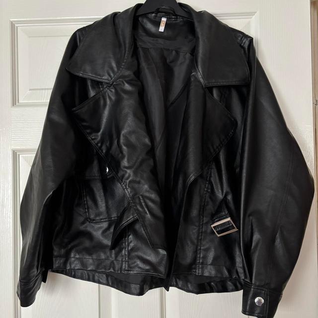 Women's Jacket - Black - XL on Productcaster.