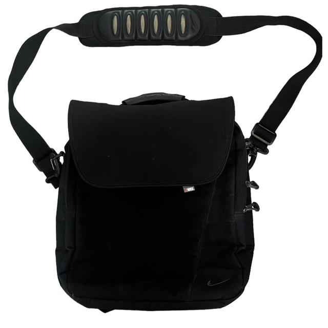 Nike Men's Backpacks - Black on Productcaster.