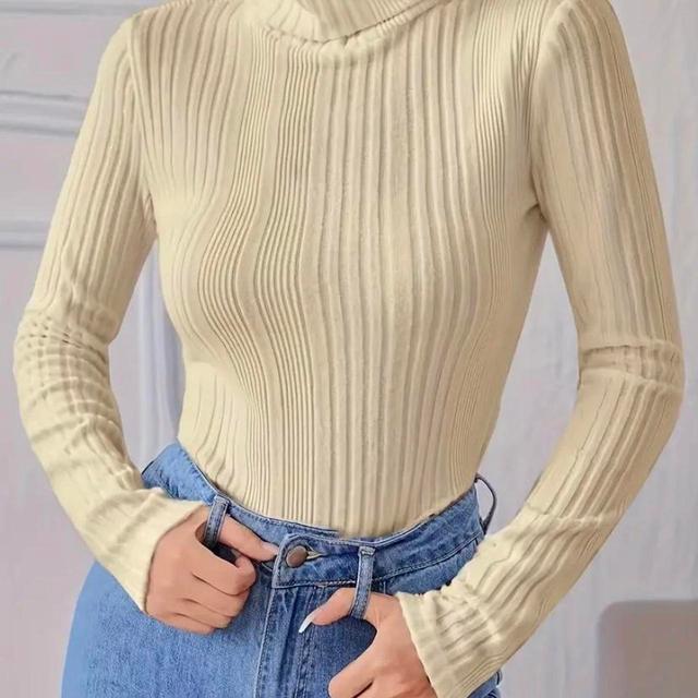 The Unbranded Brand Women's Jumper - Cream - L on Productcaster.