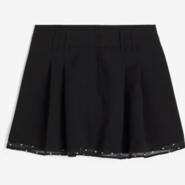 H&M Women's Skirt - Black - UK 4 on Productcaster.