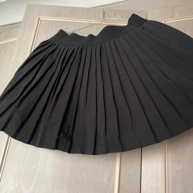 Women's Skirt - Black - UK 10 on Productcaster.